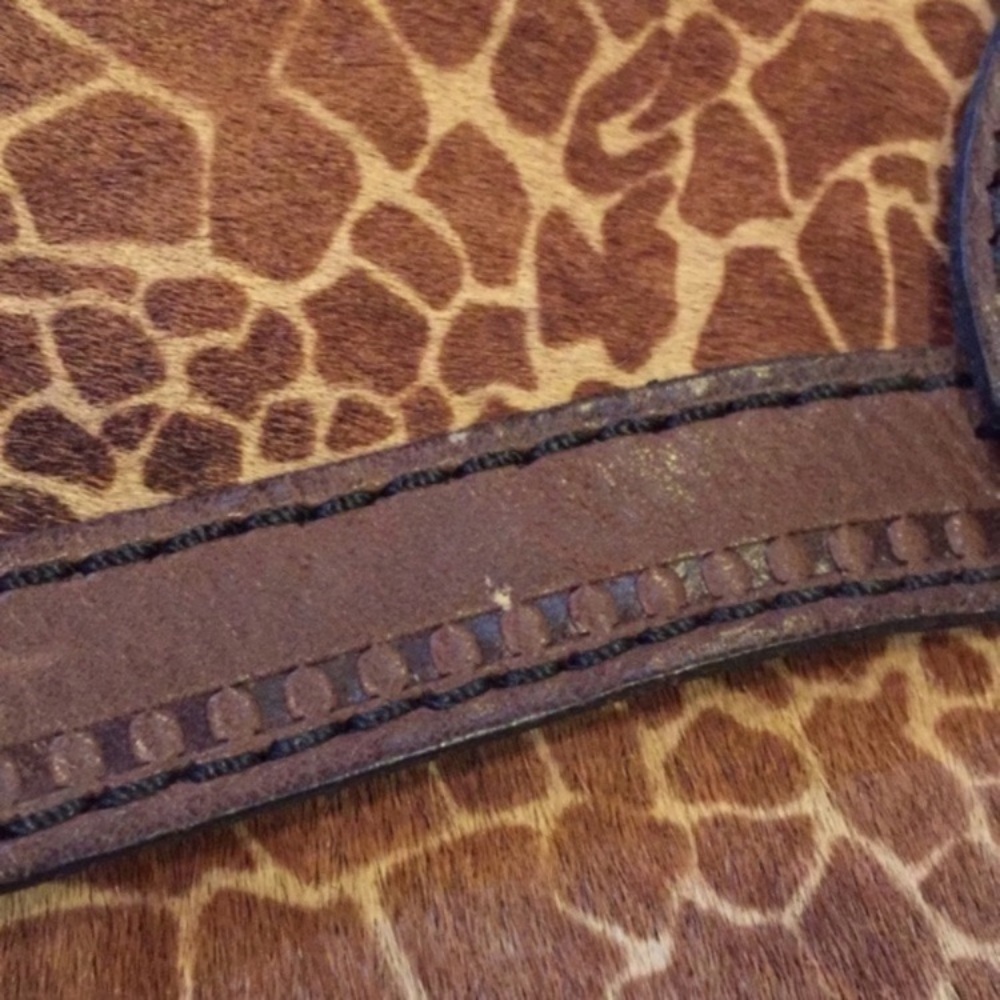 Fossil Giraffe Calf Hair Vintage Revival Crossbody Bag - Picture 3 of 11